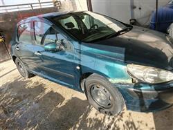 بيجو 307